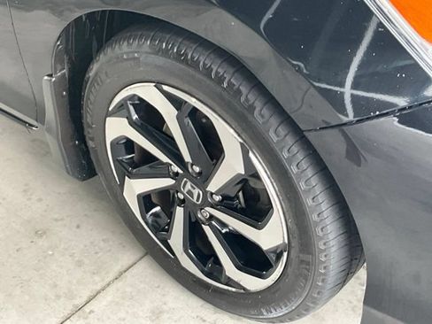 Used 2017 Honda Accord EX-L image 26