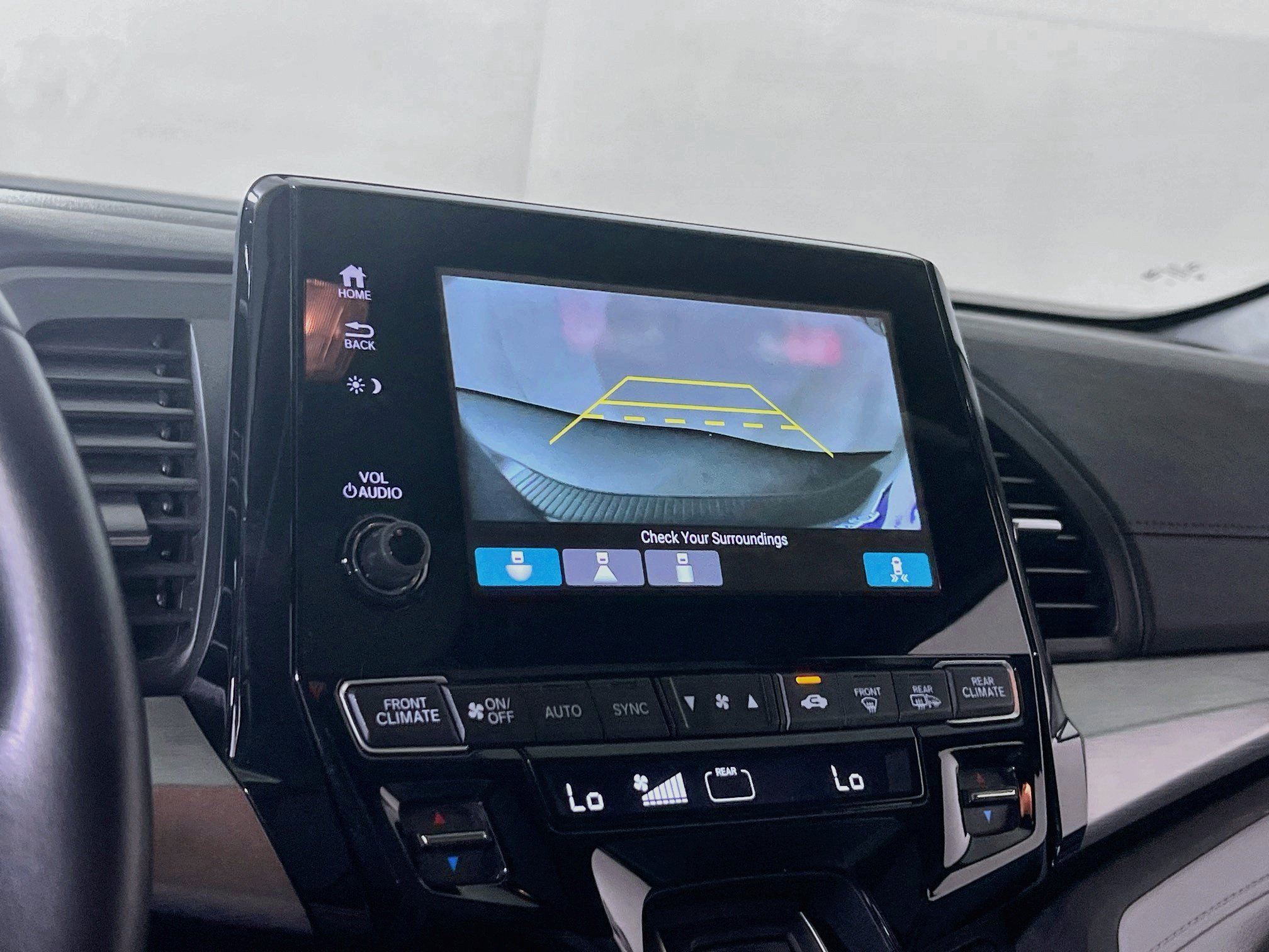 Used 2023 Honda Odyssey Touring image 13
