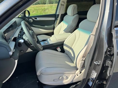 Used 2026 Genesis GV80 2.5T Advanced AWD/4WD image 19