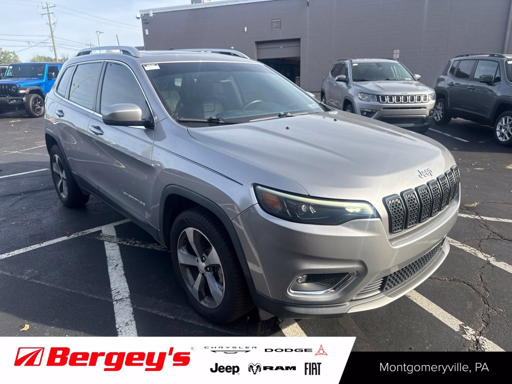 Used 2019 Jeep Cherokee Limited w/ Luxury Group AWD/4WD image 1