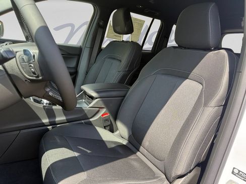 New 2026 Jeep Grand Cherokee Laredo AWD/4WD image 31