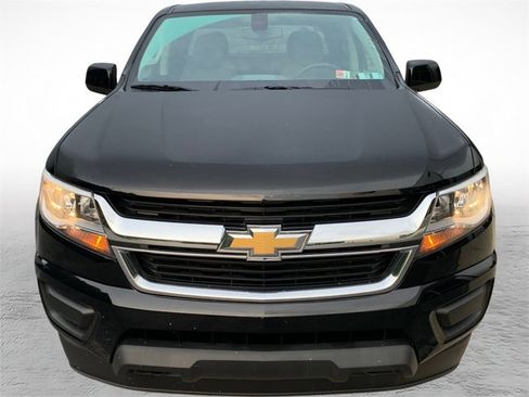 Used 2019 Chevrolet Colorado W/T w/ Custom Special Edition AWD/4WD image 7