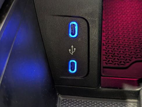 Used 2023 Mercedes-Benz EQS 450+ 4MATIC Sedan image 16