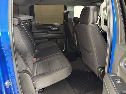 Used 2024 Chevrolet Silverado 1500 LT RWD image 19