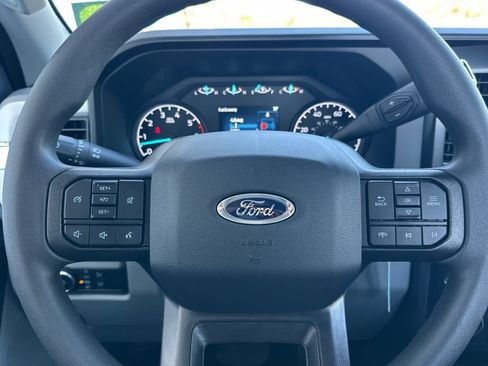 New 2026 Ford F250 XL w/ XL Chrome Package image 20