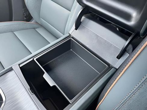 New 2026 GMC Acadia AT4 w/ Super Cruise Package image 22