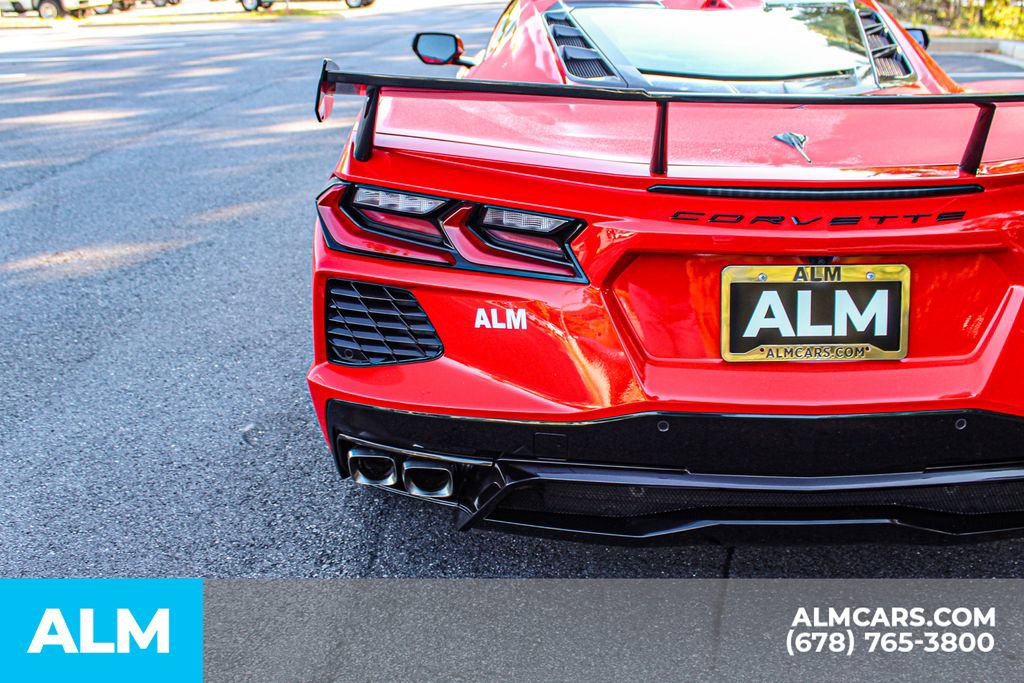 Used 2020 Chevrolet Corvette Stingray Preferred Cpe w/ 2LT Preferred Equipment Group RWD image 12