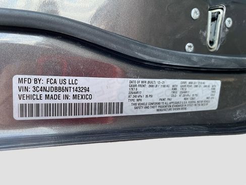 Used 2022 Jeep Compass Latitude w/ Convenience Group image 29