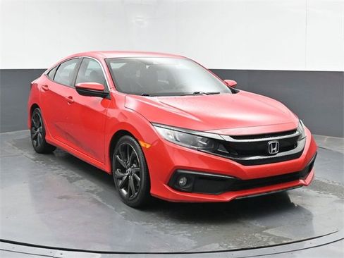Used 2021 Honda Civic Sport image 2