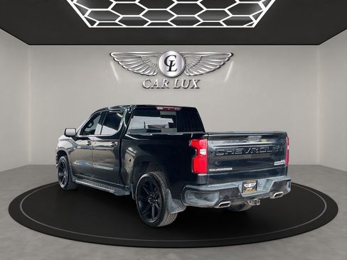 Used 2019 Chevrolet Silverado 1500 High Country w/ Technology Package image 4