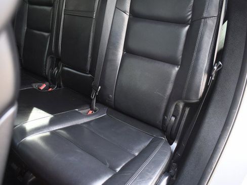 Used 2018 Jeep Grand Cherokee Limited image 23