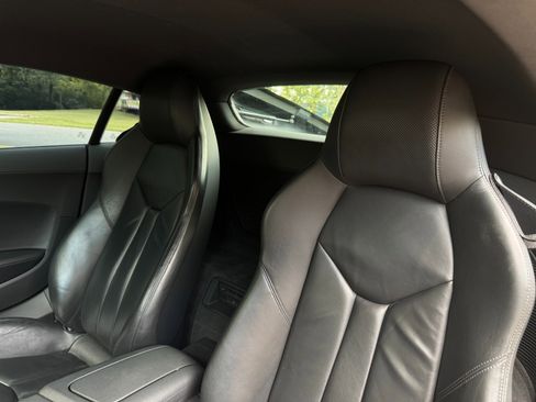 Used 2018 Audi R8 V10 image 15