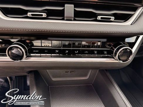 New 2026 Chevrolet Equinox LT image 25