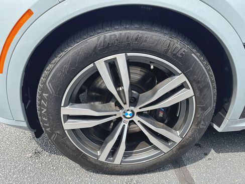 Used 2026 BMW X7 xDrive40i w/ Executive Package AWD/4WD image 7