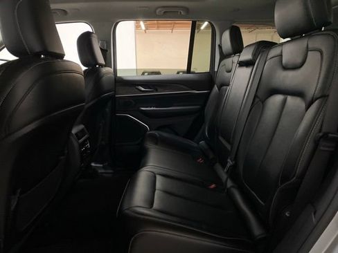 Used 2024 Jeep Grand Cherokee Limited 4xe AWD/4WD image 26