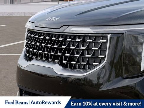 New 2025 Kia Carnival SX w/ SX Dark Edition Package image 13