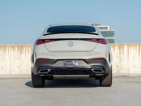 Used 2026 Mercedes-Benz GLC 300 4MATIC image 5