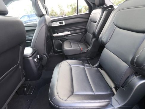 Certified 2021 Ford Explorer Limited w/ Equipment Group 301A image 14
