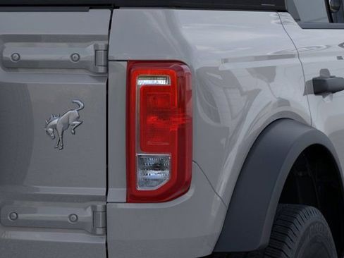 New 2026 Ford Bronco 4-Door AWD/4WD image 23