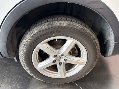 Used 2018 Ford Explorer FWD image 9