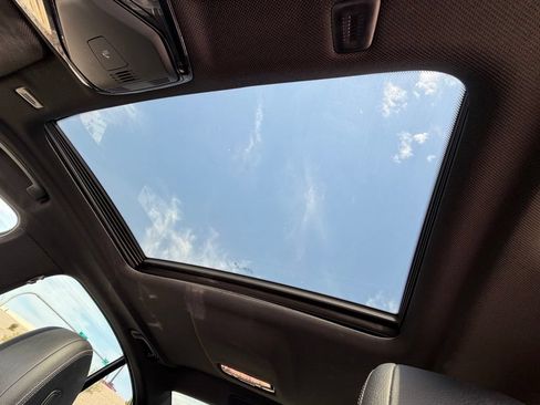 Used 2019 BMW 530i w/ Convenience Package RWD image 12