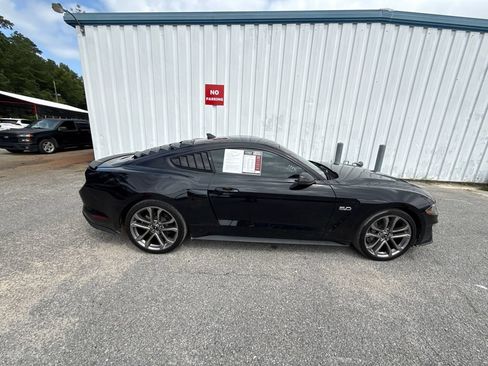 Used 2023 Ford Mustang GT Premium w/ Equipment Group 401A RWD image 9
