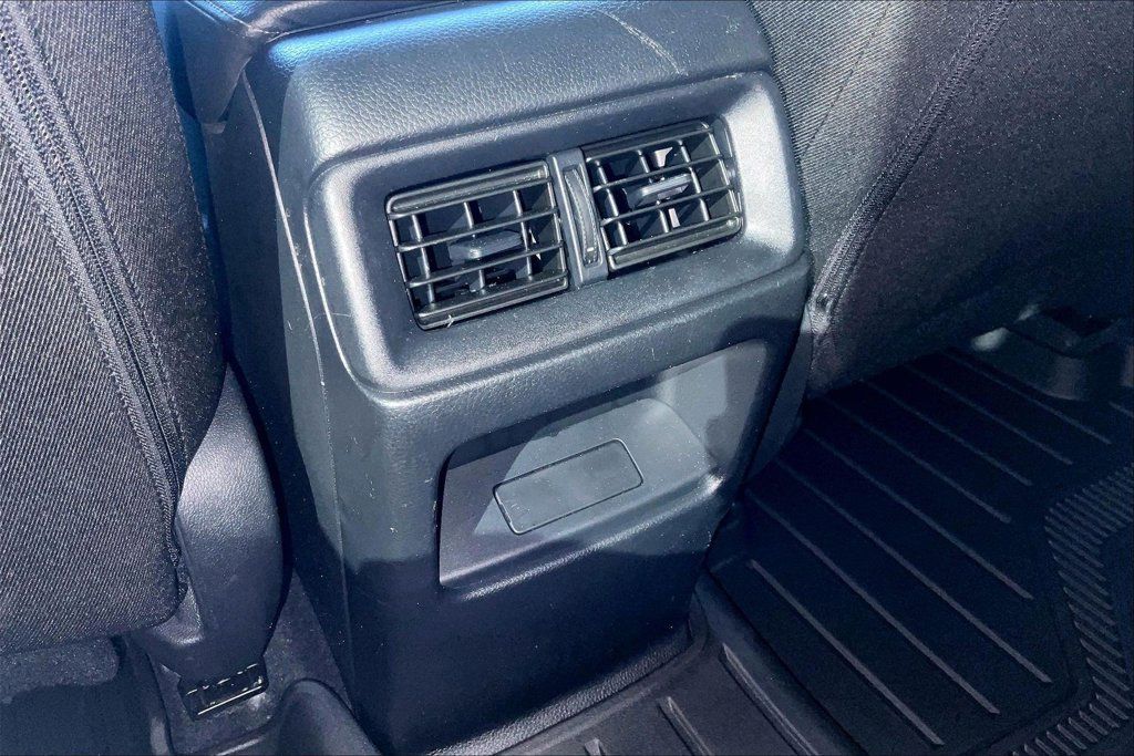 Used 2026 Honda CR-V LX image 33