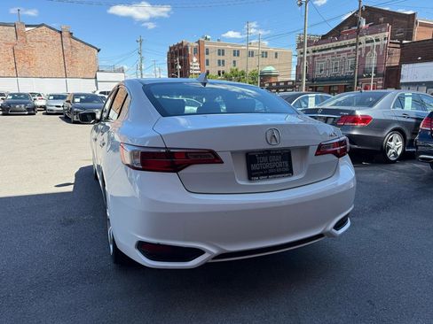 Used 2016 Acura ILX FWD image 4