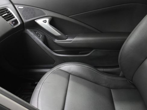 Used 2019 Chevrolet Corvette Z06 image 11