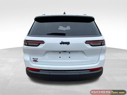 New 2026 Jeep Grand Cherokee L Limited AWD/4WD image 4