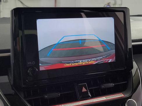 Used 2026 Toyota Corolla LE FWD image 18