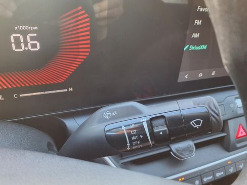 Used 2025 Kia K4 FWD image 21