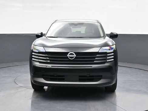 Certified 2025 Nissan Kicks SV image 10