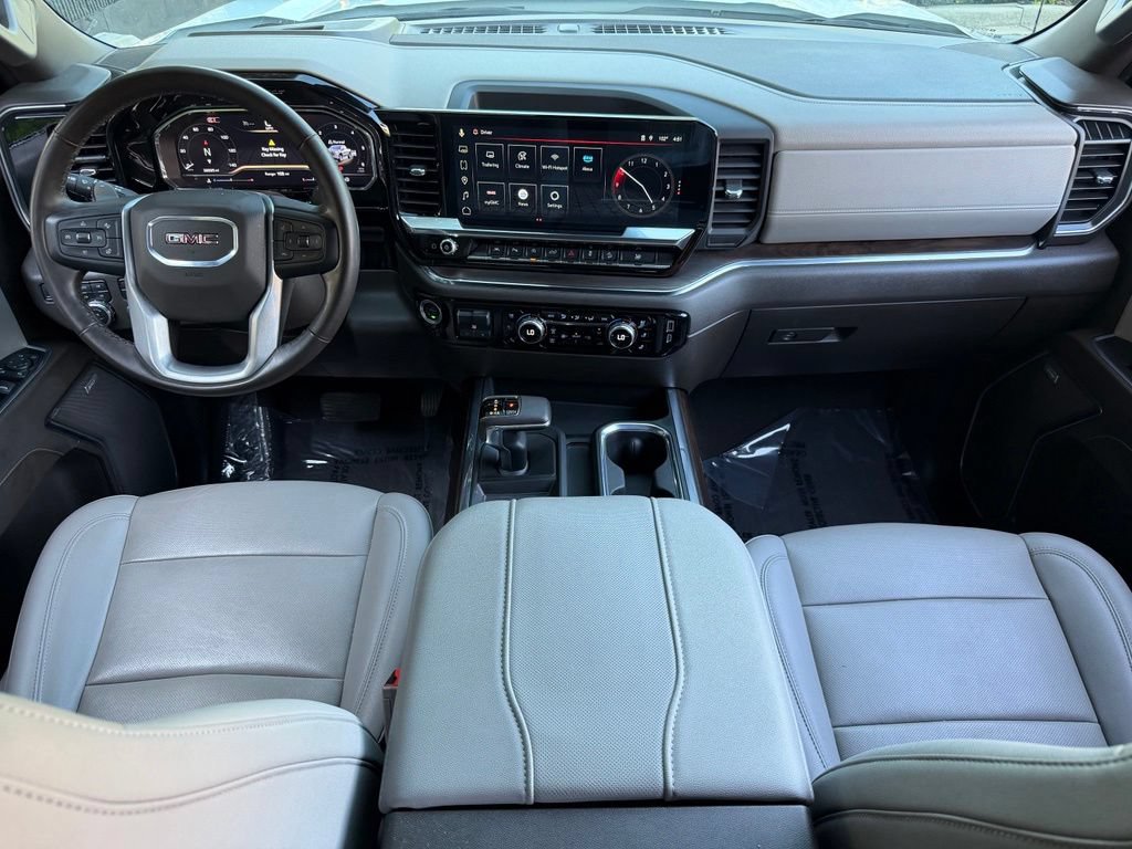 Used 2024 GMC Sierra 1500 SLT w/ SLT Premium Plus Package AWD/4WD image 39