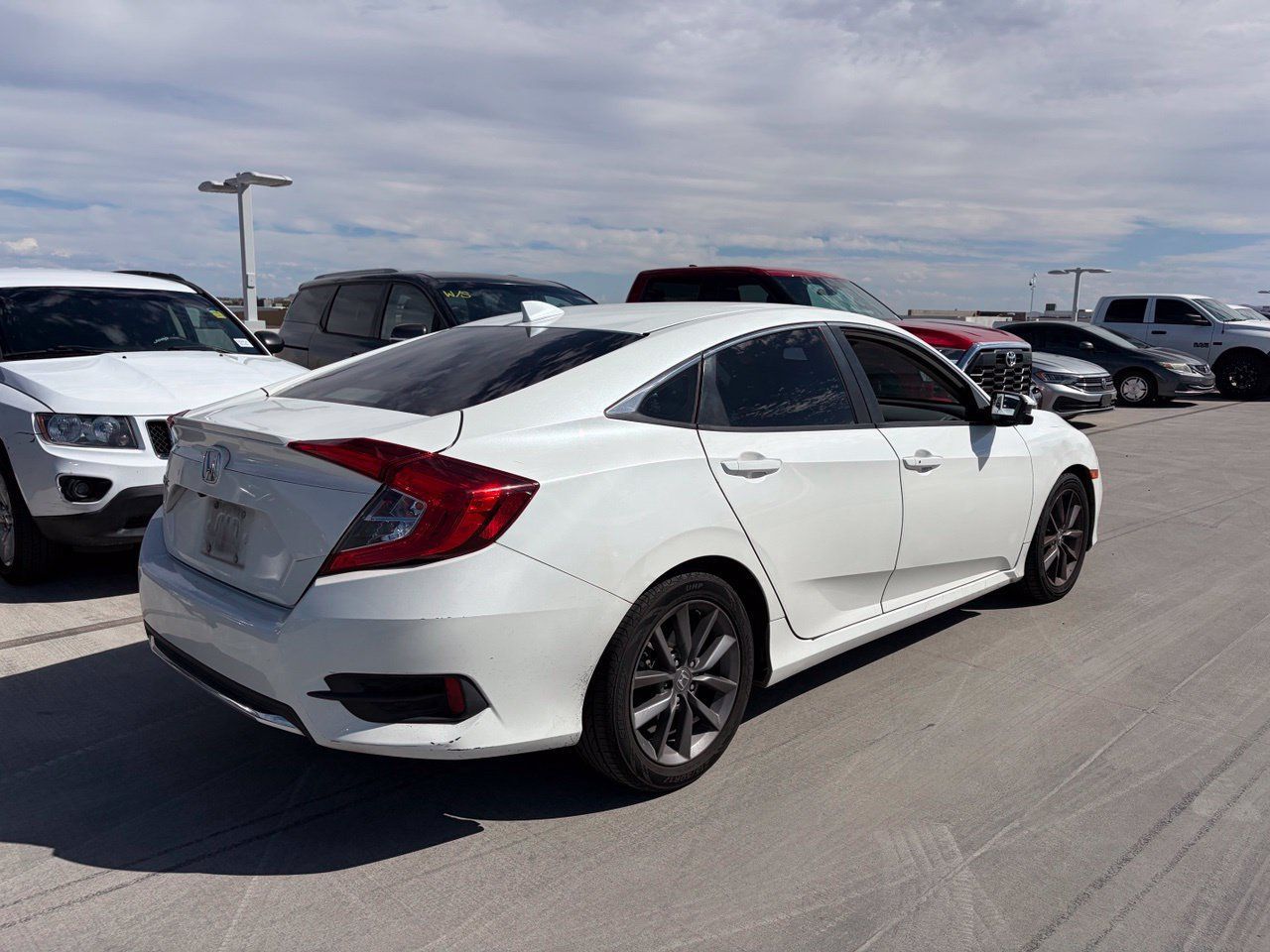 Used 2019 Honda Civic EX image 2