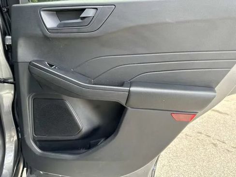 Used 2025 Ford Escape Active FWD image 22