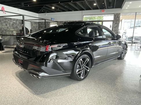 New 2025 Hyundai Sonata N Line image 3