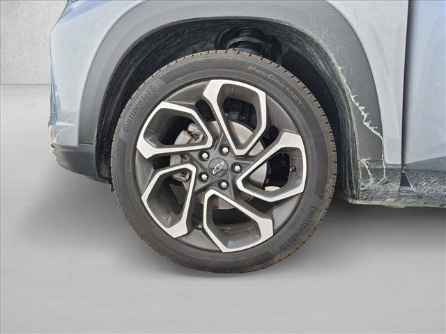Used 2025 Chevrolet Trax RS w/ Driver Confidence Package FWD image 14
