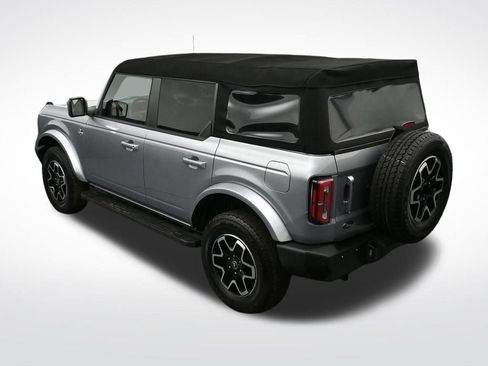 Used 2024 Ford Bronco Outer Banks image 23