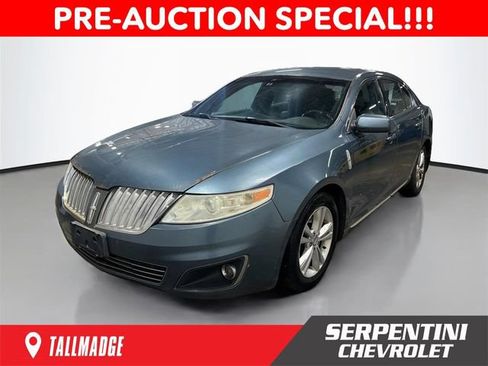 Used 2010 Lincoln MKS FWD image 1