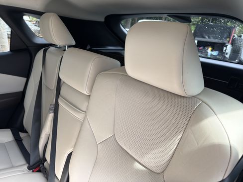 Used 2023 Lexus RX 350 Premium Plus w/ Accessory Package AWD/4WD image 28