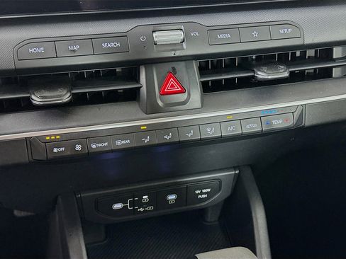 Used 2025 Kia K4 FWD image 24