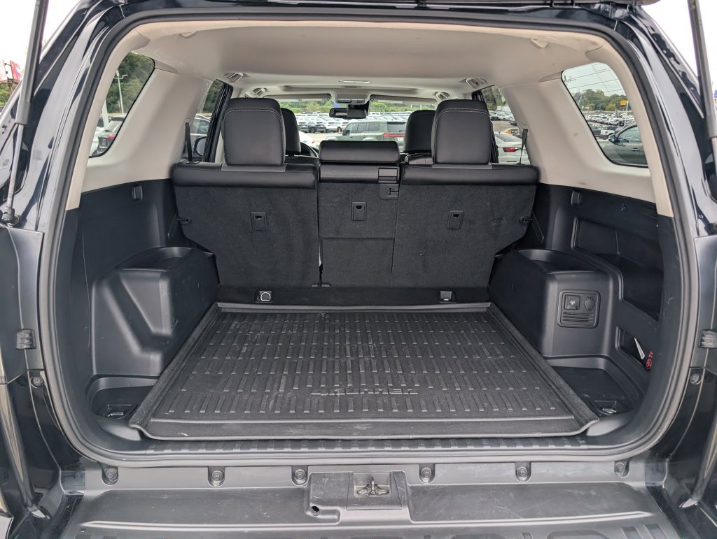 Used 2023 Toyota 4Runner SR5 Premium w/ Moonroof Package RWD image 14
