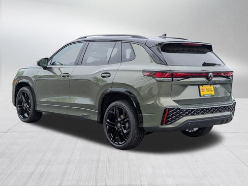 New 2026 Volkswagen Tiguan SE R-Line AWD/4WD image 3