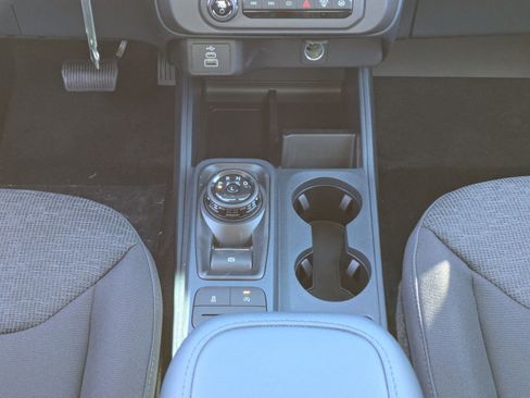 New 2025 Ford Maverick XL w/ Equipment Group 102A image 47