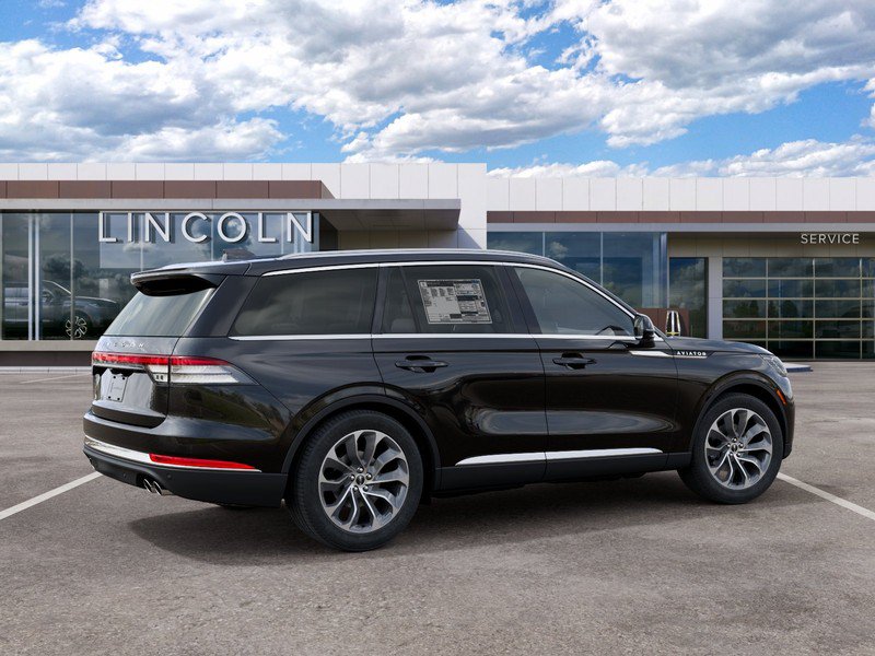 New 2027 Lincoln Aviator AWD image 6