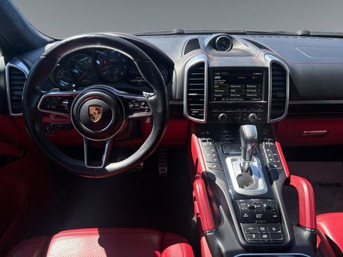 Used 2016 Porsche Cayenne GTS AWD/4WD image 11