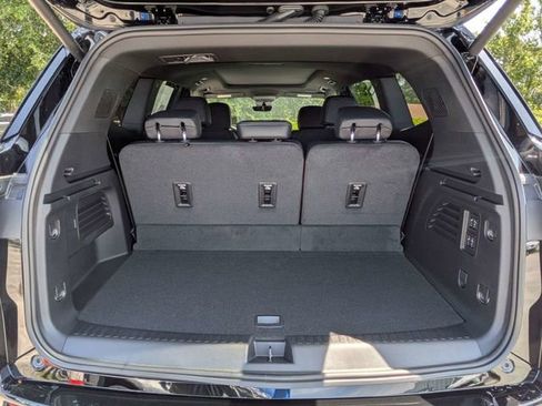 New 2026 Buick Enclave Sport Touring w/ Power Package FWD image 12