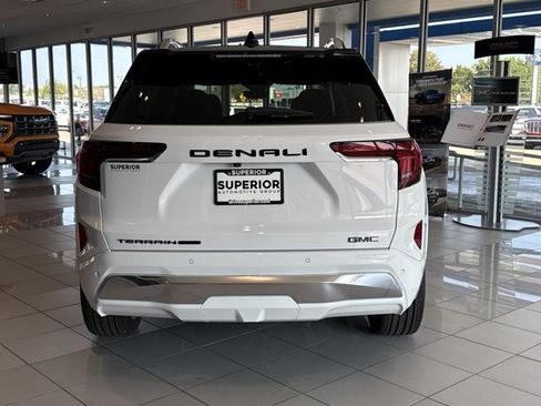 New 2027 GMC Terrain Denali w/ LPO, Black Badging Package AWD/4WD image 4