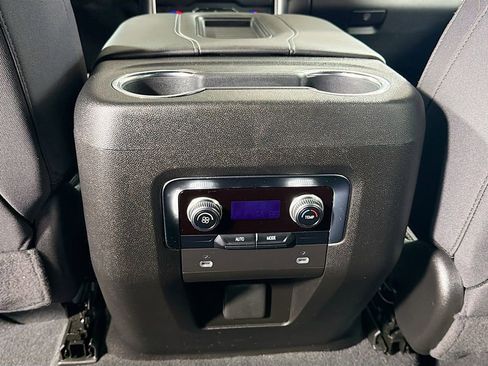 Used 2024 GMC Yukon SLE w/ Max Trailering Package AWD/4WD image 25